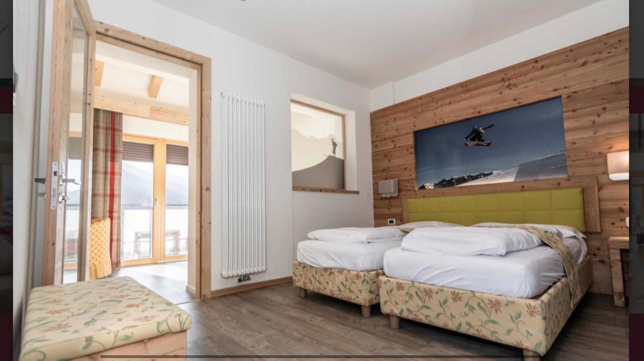 Hotel Eccher 3 Stelle Superior Mezzana  Eksteriør billede