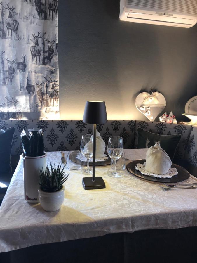 Hotel Eccher 3 Stelle Superior Mezzana  Eksteriør billede