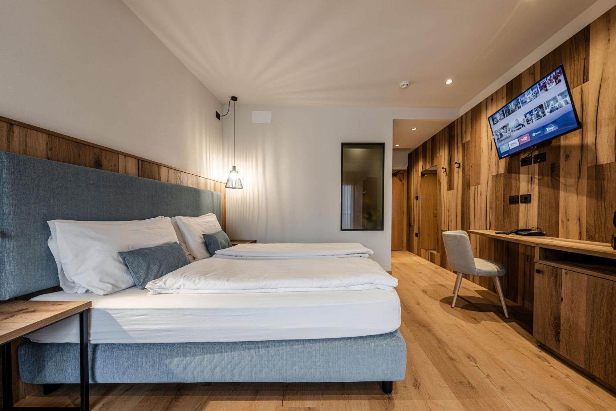 Hotel Eccher 3 Stelle Superior Mezzana  Eksteriør billede