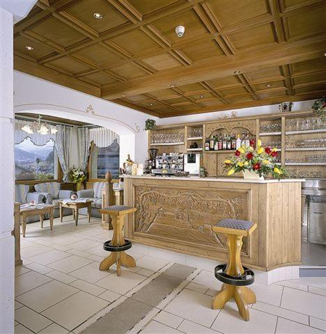 Hotel Eccher 3 Stelle Superior Mezzana  Eksteriør billede
