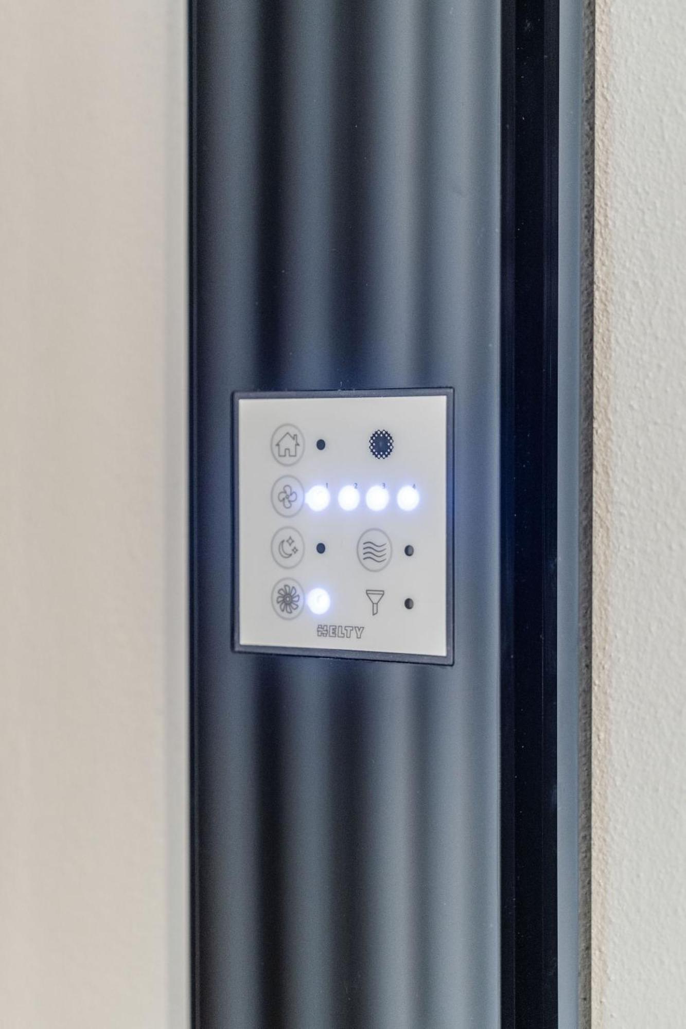 Hotel Eccher 3 Stelle Superior Mezzana  Eksteriør billede